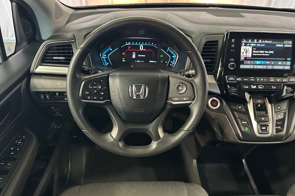 Thumbnail: 2019 Honda Odyssey - 12