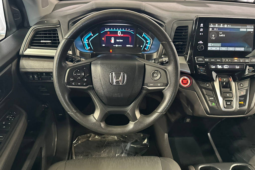 Thumbnail: 2019 Honda Odyssey - 12