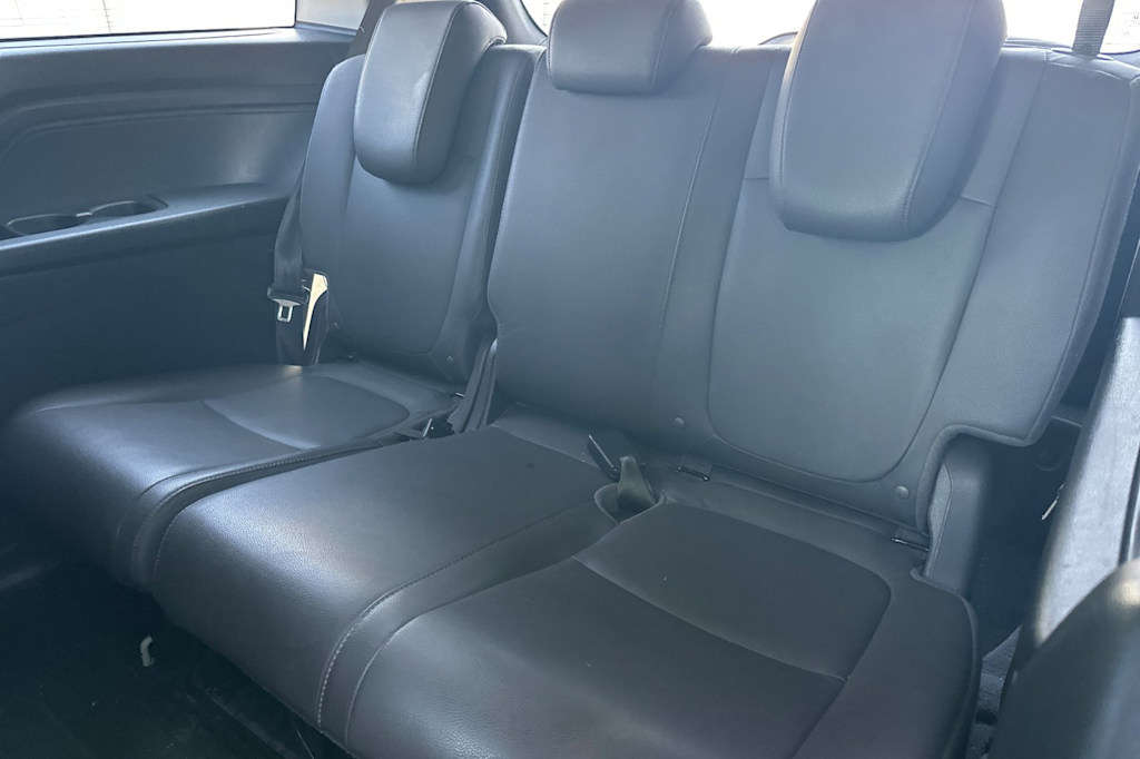 Thumbnail: 2019 Honda Odyssey - 22