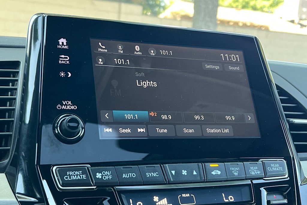 Thumbnail: 2021 Honda Odyssey - 13