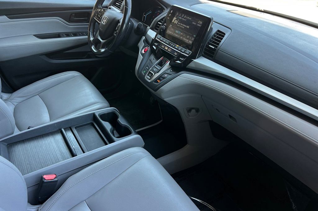 Thumbnail: 2018 Honda Odyssey - 13