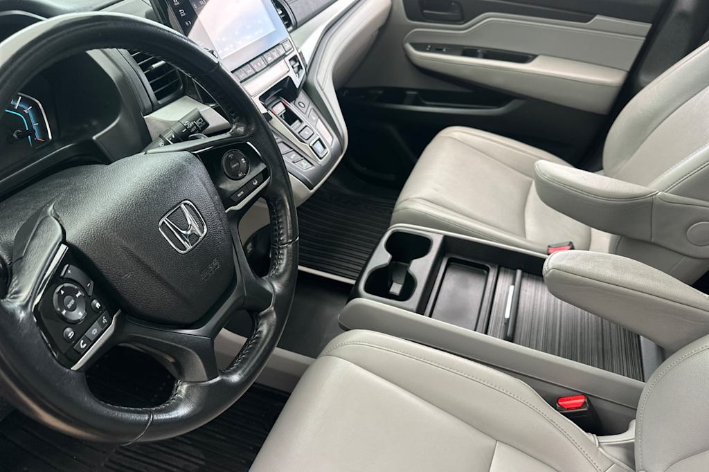 Thumbnail: 2019 Honda Odyssey - 9