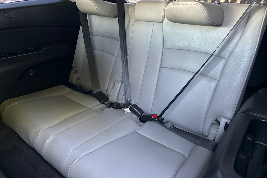 Thumbnail: 2019 Honda Pilot - 25
