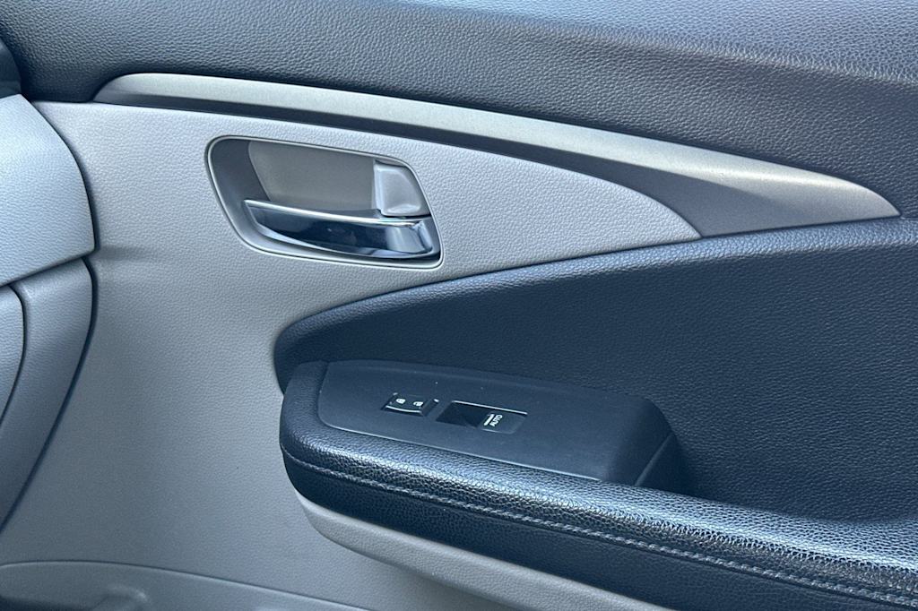Thumbnail: 2019 Honda Pilot - 27