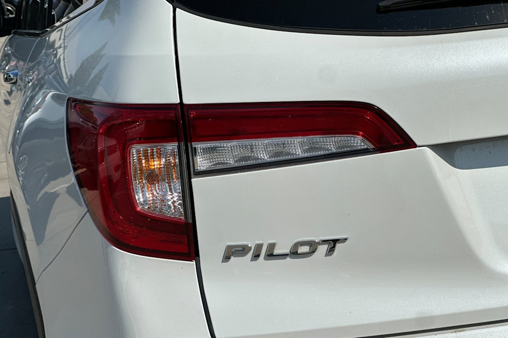 Thumbnail: 2022 Honda Pilot - 20
