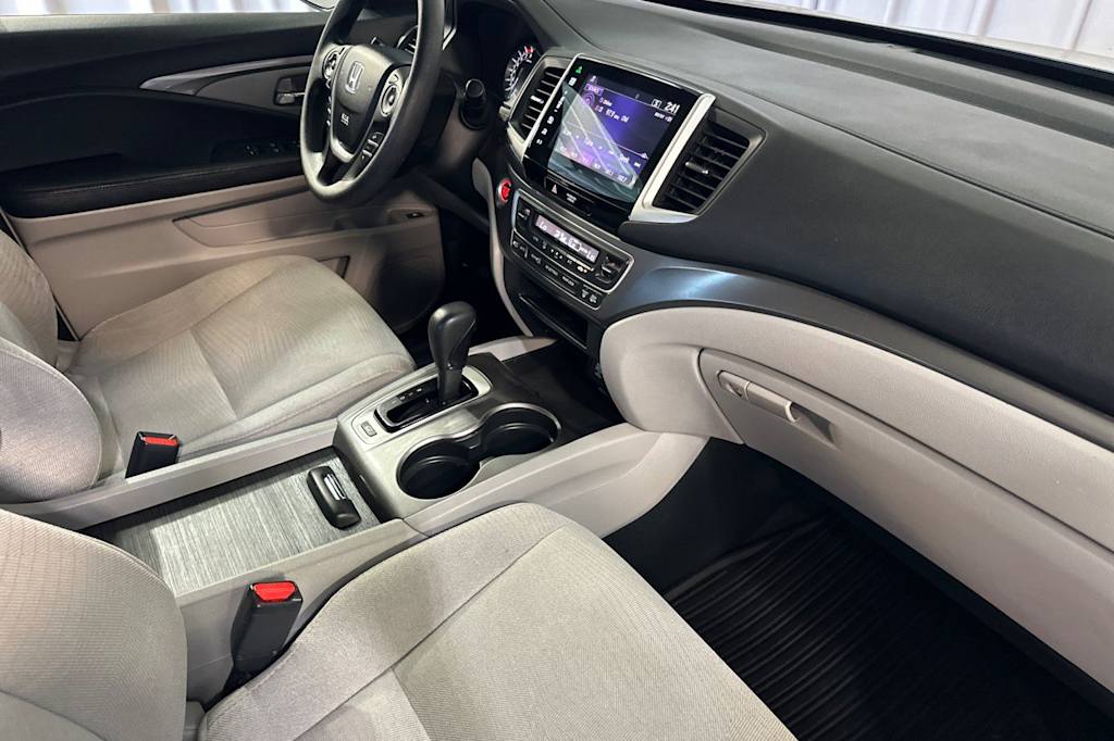 Thumbnail: 2016 Honda Pilot - 13