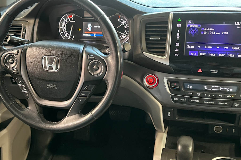 Thumbnail: 2016 Honda Pilot - 12