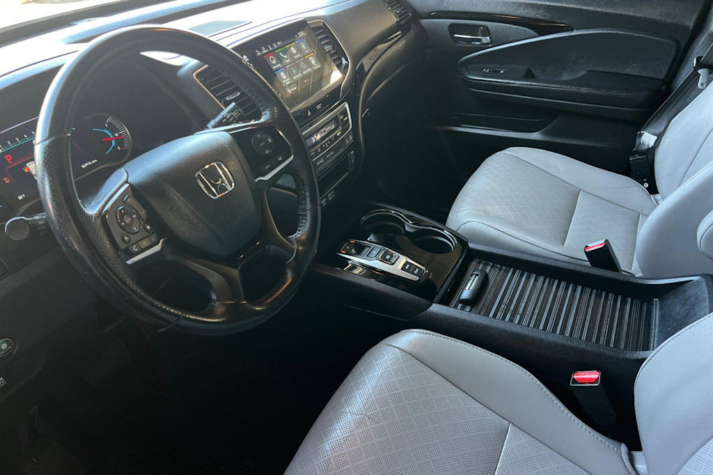 Thumbnail: 2019 Honda Passport - 9