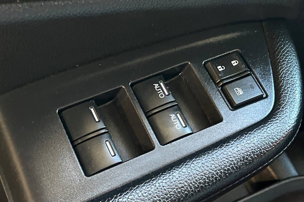 Thumbnail: 2019 Honda Passport - 23