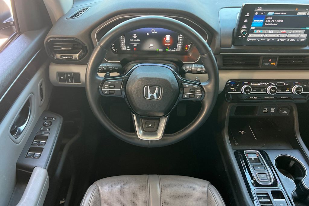 Thumbnail: 2023 Honda Pilot - 12