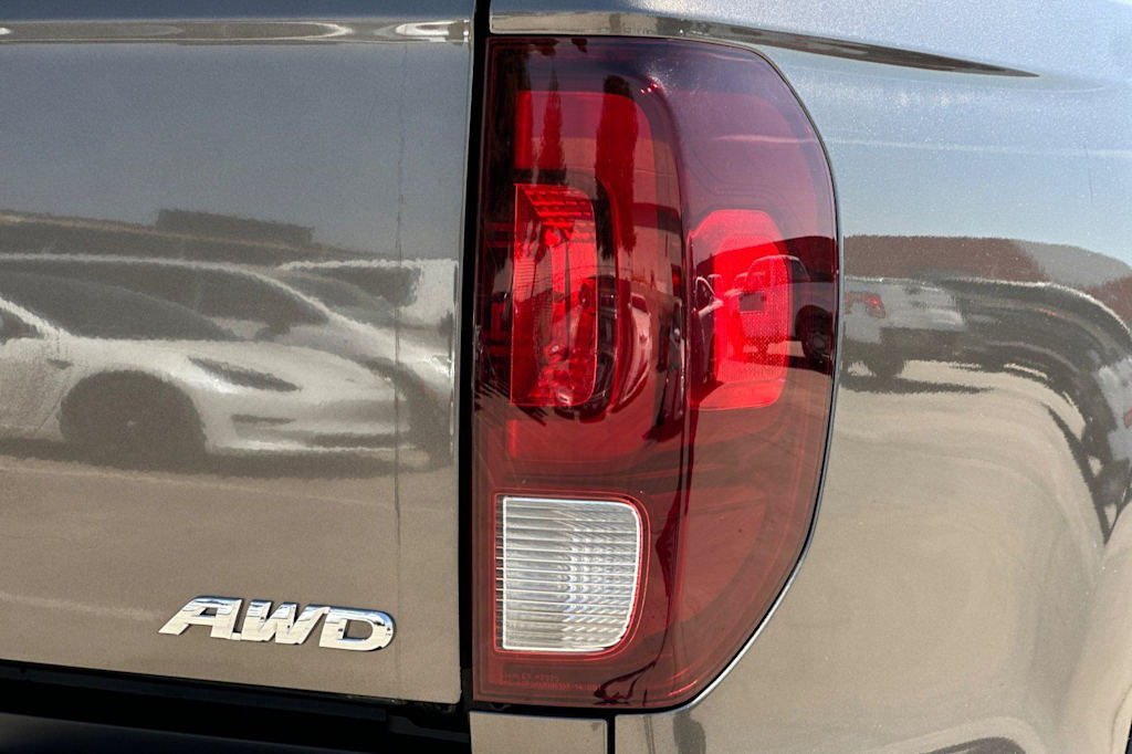 Thumbnail: 2022 Honda Ridgeline - 35