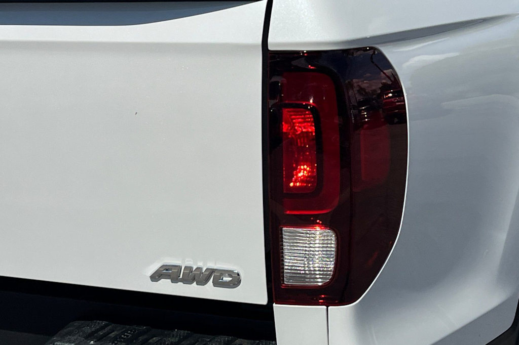 Thumbnail: 2023 Honda Ridgeline - 36