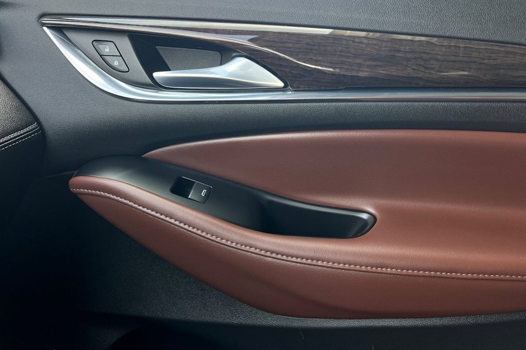 Thumbnail: 2018 Buick Enclave - 25