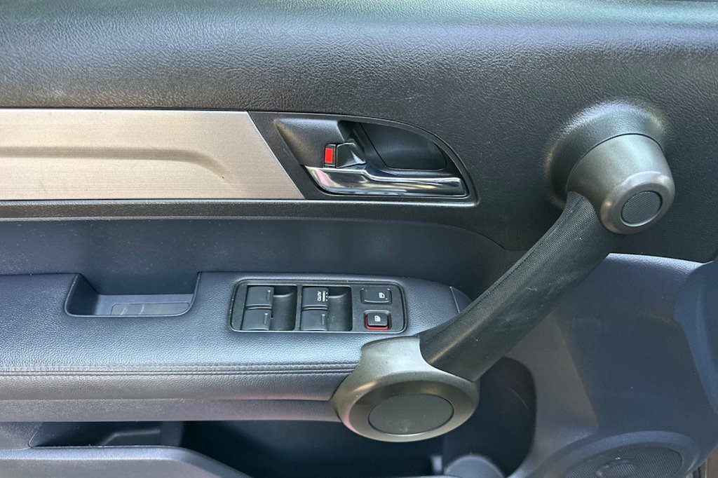 Thumbnail: 2011 Honda CR-V - 22