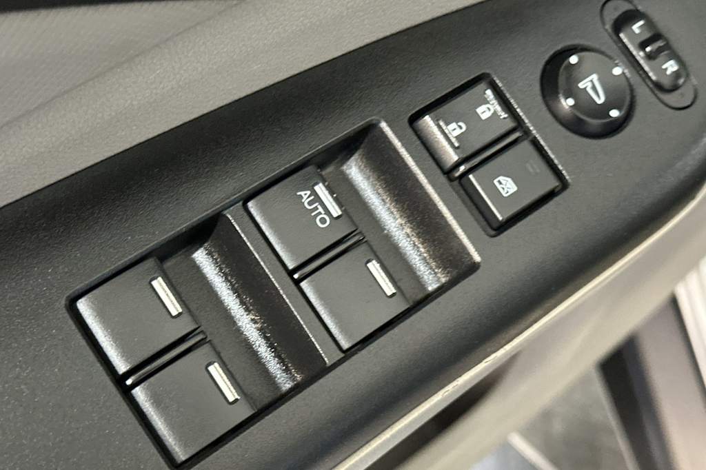 Thumbnail: 2014 Honda CR-V - 22