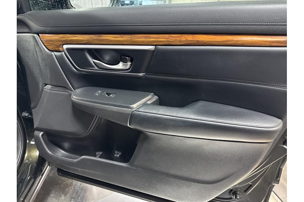 Thumbnail: 2017 Honda CR-V - 20