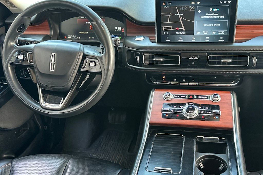 Thumbnail: 2022 Lincoln Aviator - 13