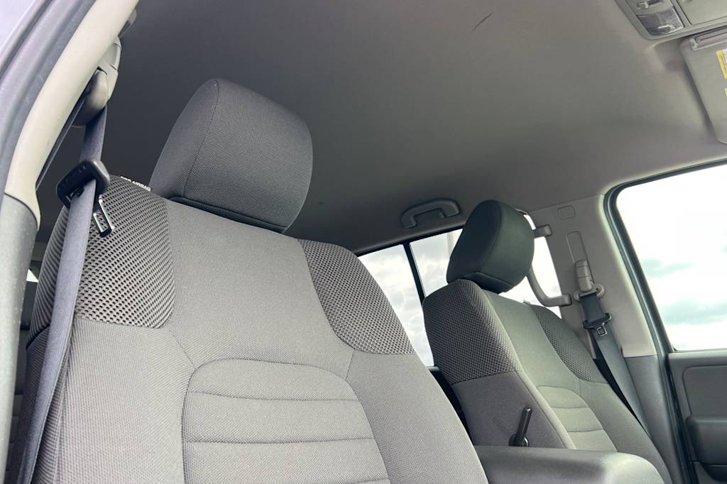 Thumbnail: 2011 Nissan Pathfinder - 10