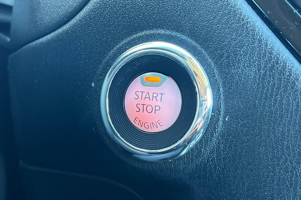 Thumbnail: 2015 Nissan Pathfinder - 29