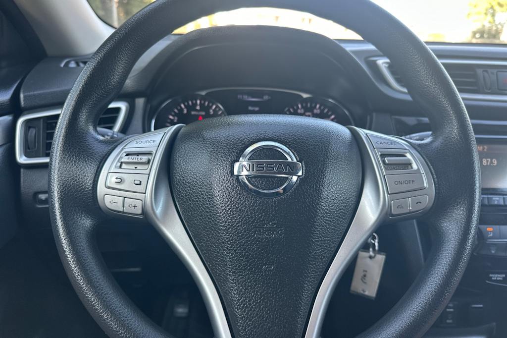 Thumbnail: 2016 Nissan Rogue - 29