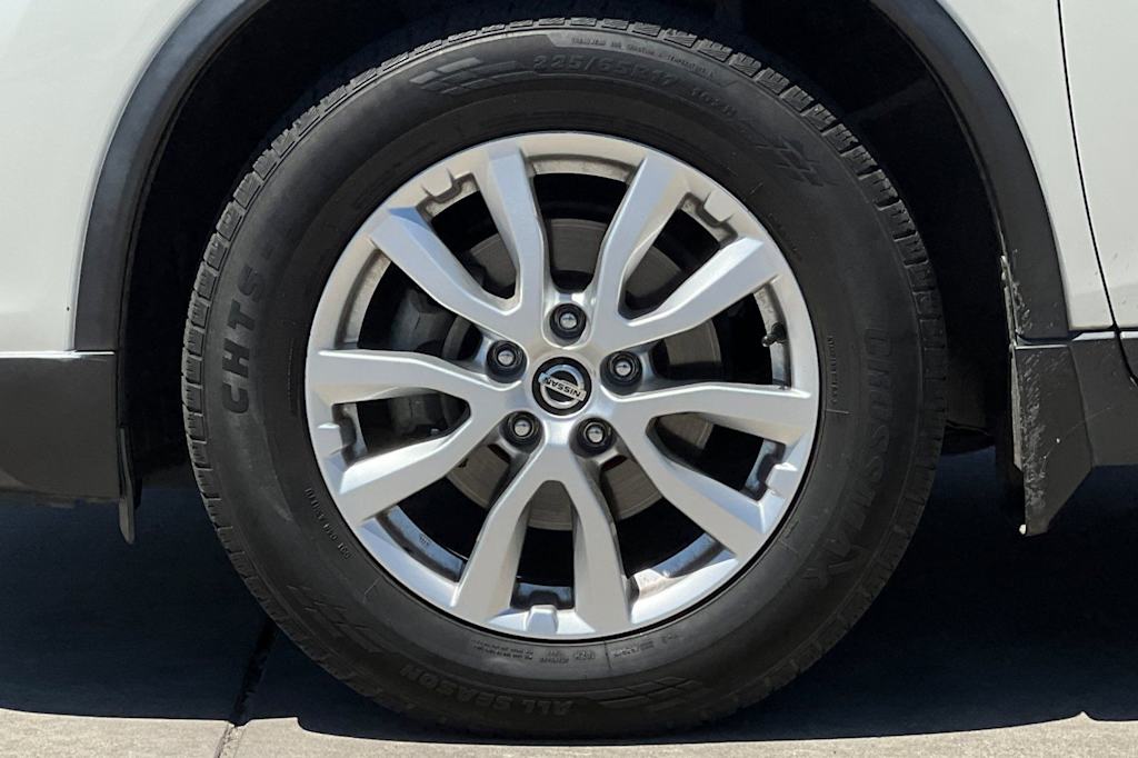 Thumbnail: 2019 Nissan Rogue - 8