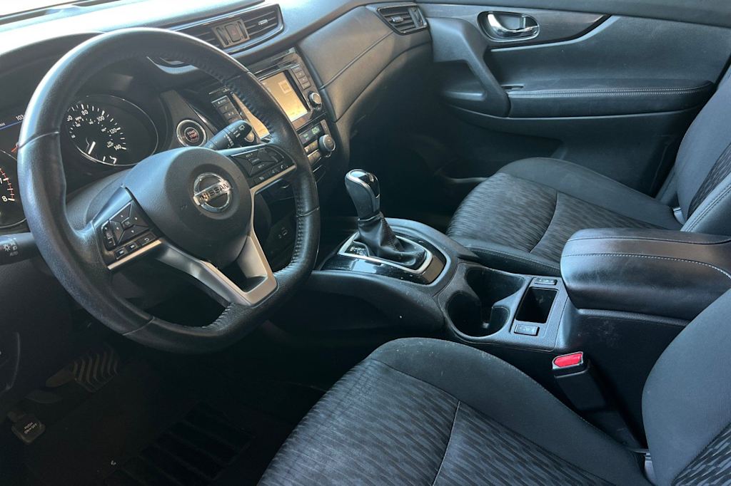 Thumbnail: 2019 Nissan Rogue - 9