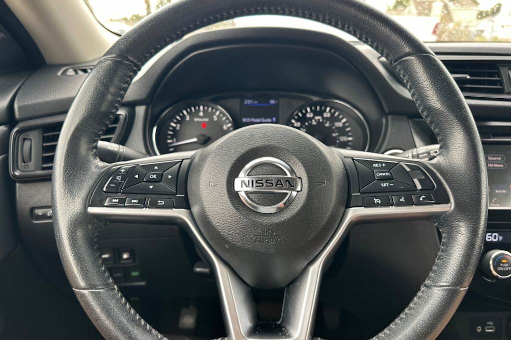 Thumbnail: 2019 Nissan Rogue - 14
