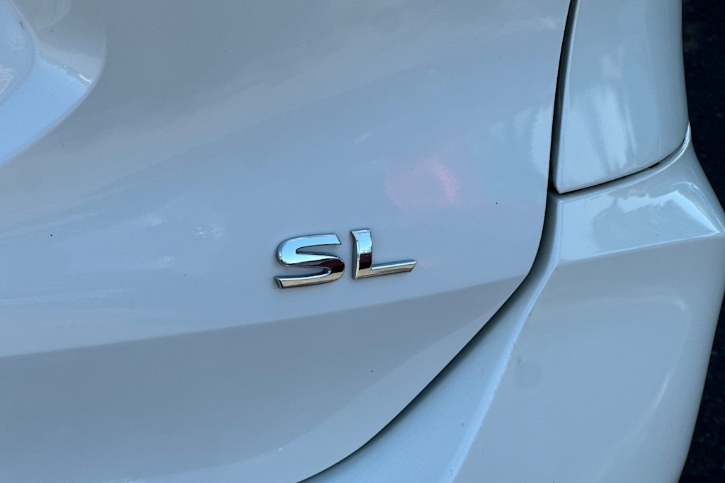 Thumbnail: 2017 Nissan Rogue - 7