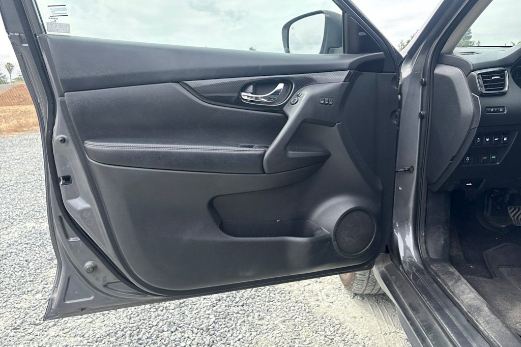 Thumbnail: 2019 Nissan Rogue - 22