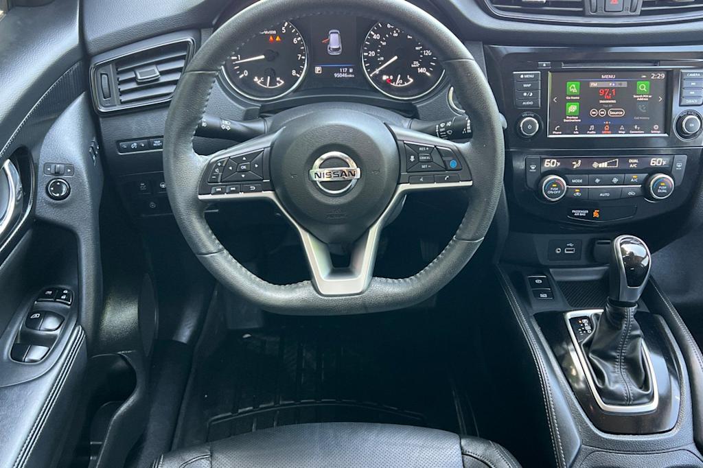 Thumbnail: 2020 Nissan Rogue - 13