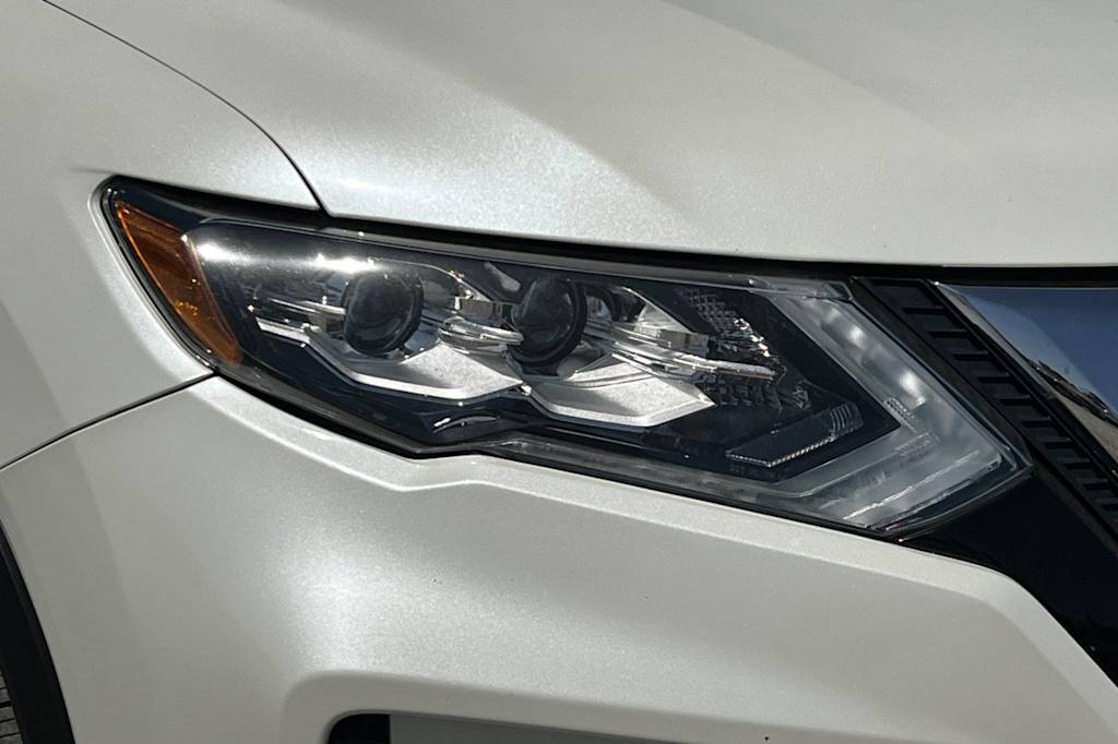 Thumbnail: 2020 Nissan Rogue - 36