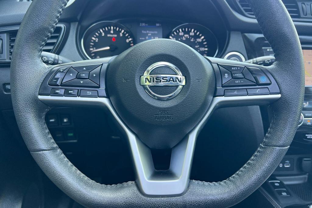 Thumbnail: 2020 Nissan Rogue - 31