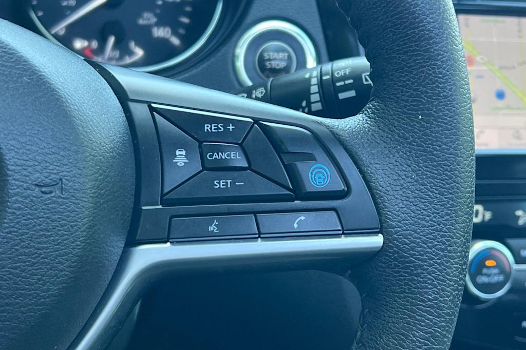 Thumbnail: 2020 Nissan Rogue - 32