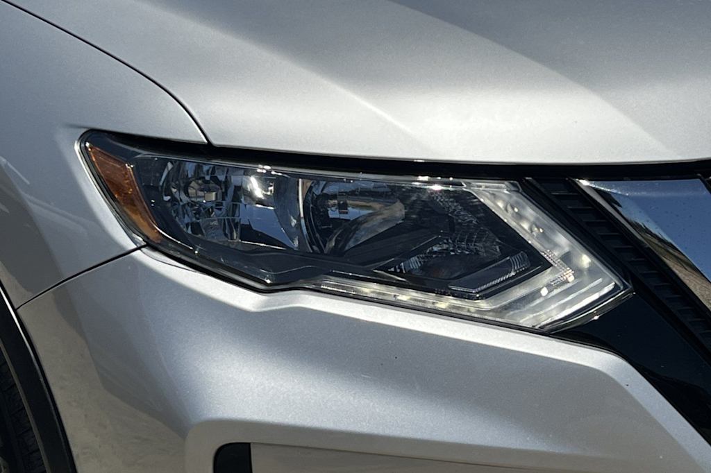 Thumbnail: 2020 Nissan Rogue - 35