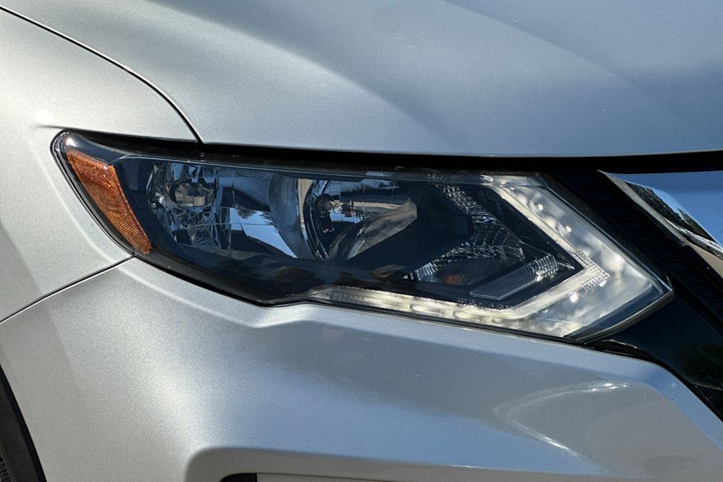 Thumbnail: 2020 Nissan Rogue - 35