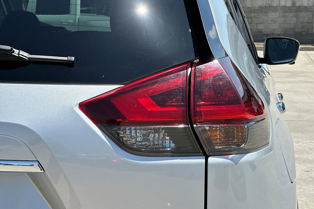 Thumbnail: 2020 Nissan Rogue - 35