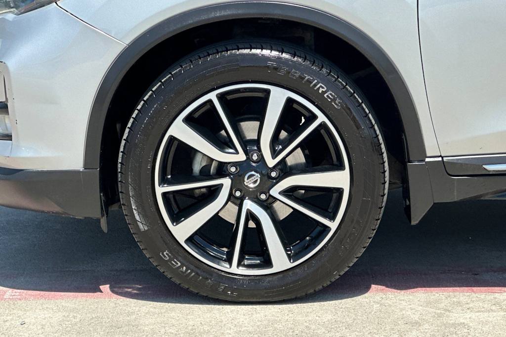 Thumbnail: 2020 Nissan Rogue - 8