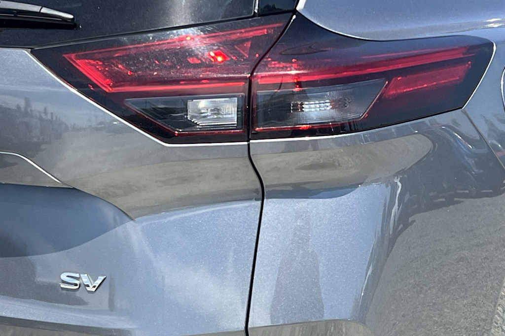 Thumbnail: 2021 Nissan Rogue - 26