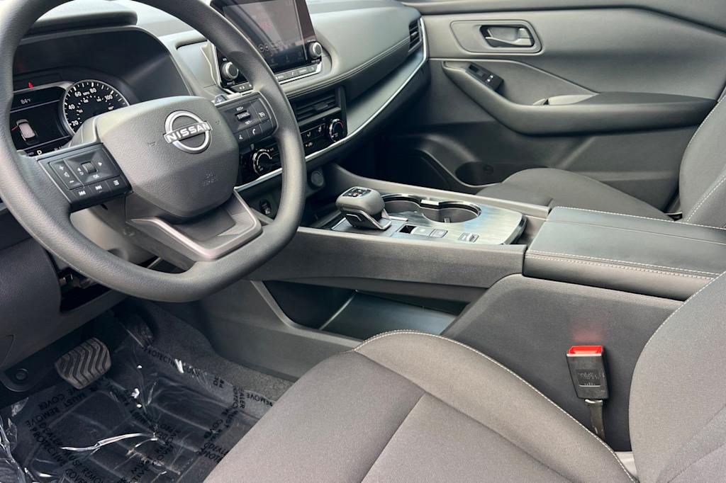 Thumbnail: 2026 Nissan Rogue - 9