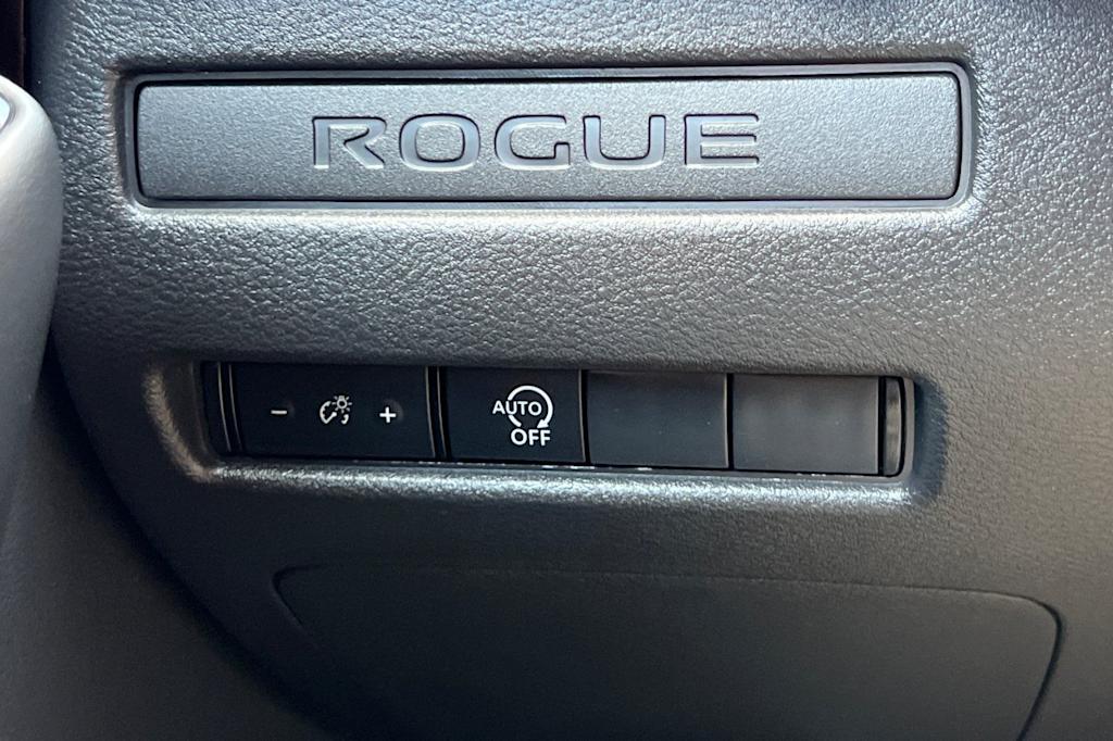 Thumbnail: 2026 Nissan Rogue - 32