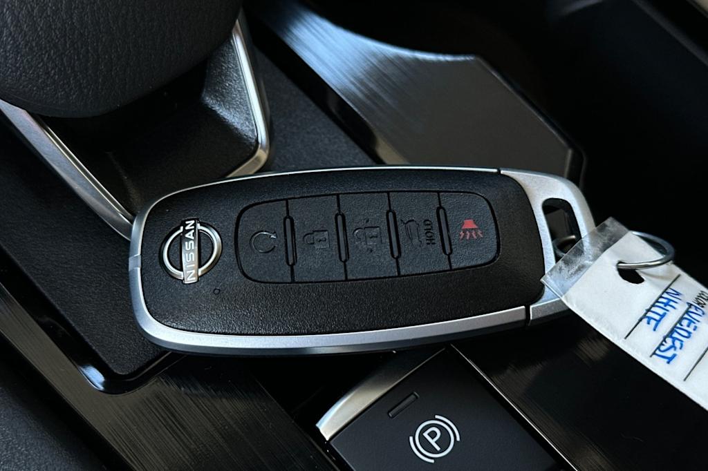 Thumbnail: 2026 Nissan Rogue - 14