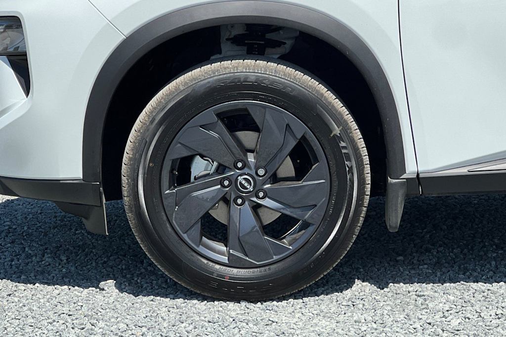Thumbnail: 2026 Nissan Rogue - 8