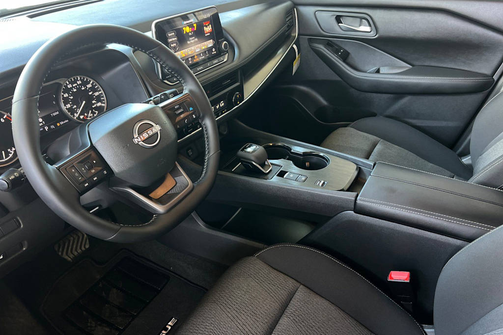 Thumbnail: 2026 Nissan Rogue - 9