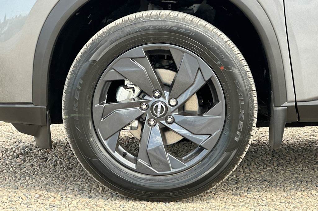 Thumbnail: 2026 Nissan Rogue - 8