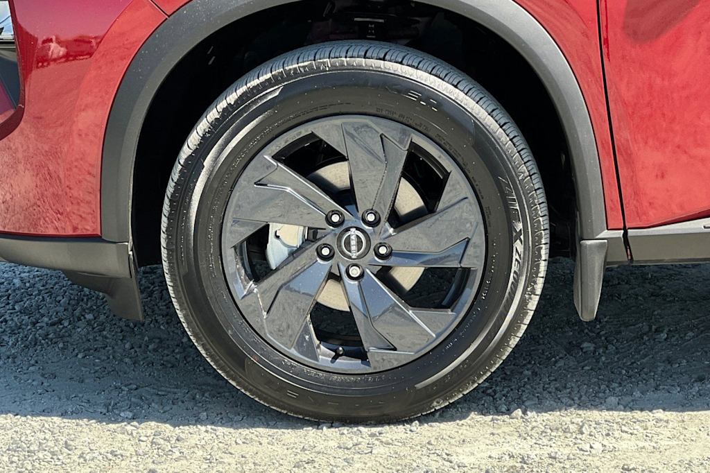 Thumbnail: 2026 Nissan Rogue - 8