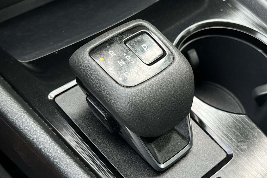 Thumbnail: 2025 Nissan Rogue - 15