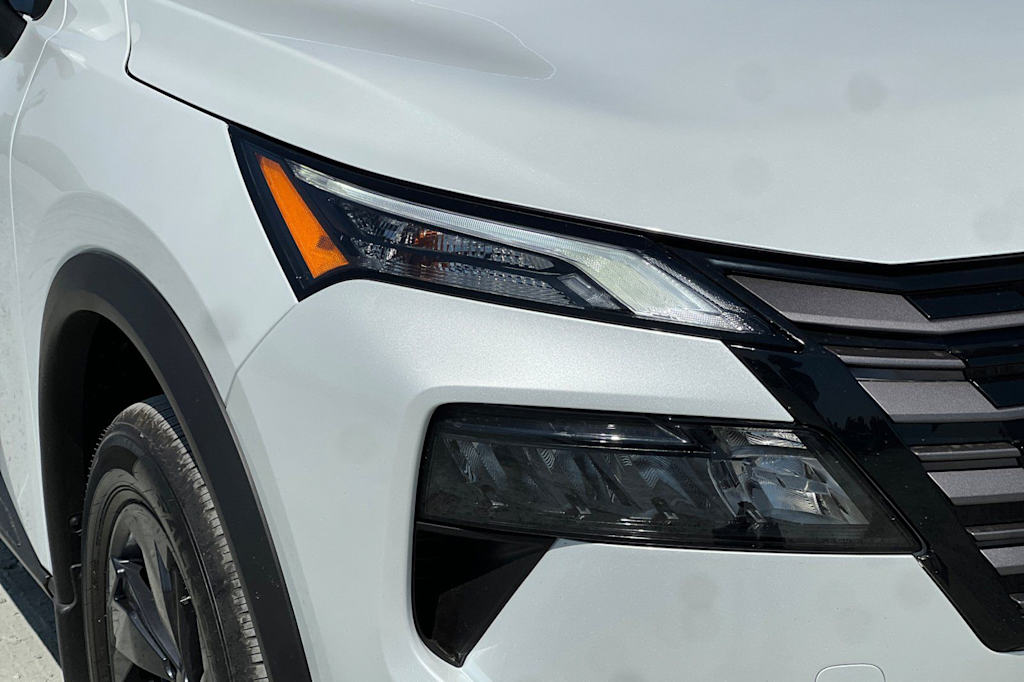 Thumbnail: 2026 Nissan Rogue - 33