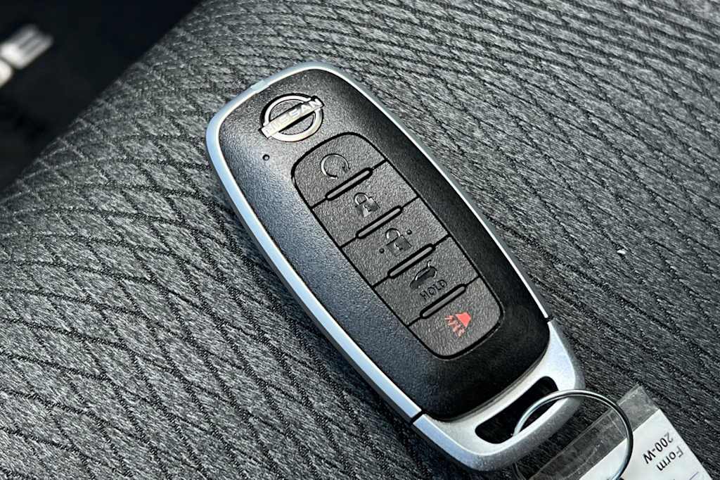 Thumbnail: 2026 Nissan Rogue - 16