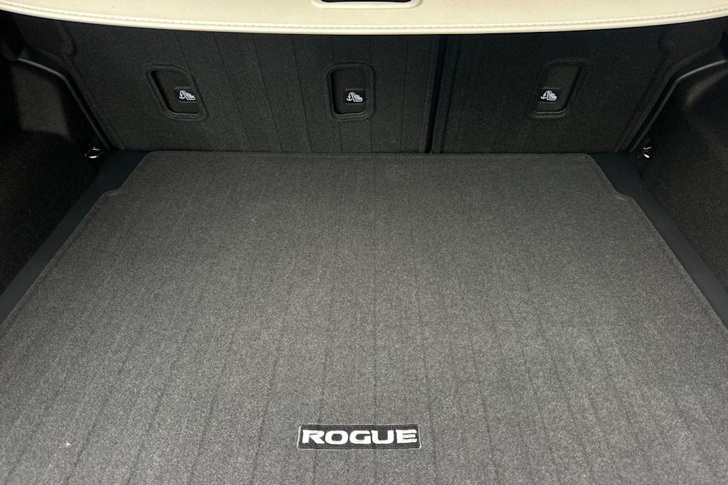 Thumbnail: 2026 Nissan Rogue - 17