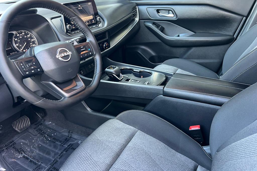 Thumbnail: 2026 Nissan Rogue - 9